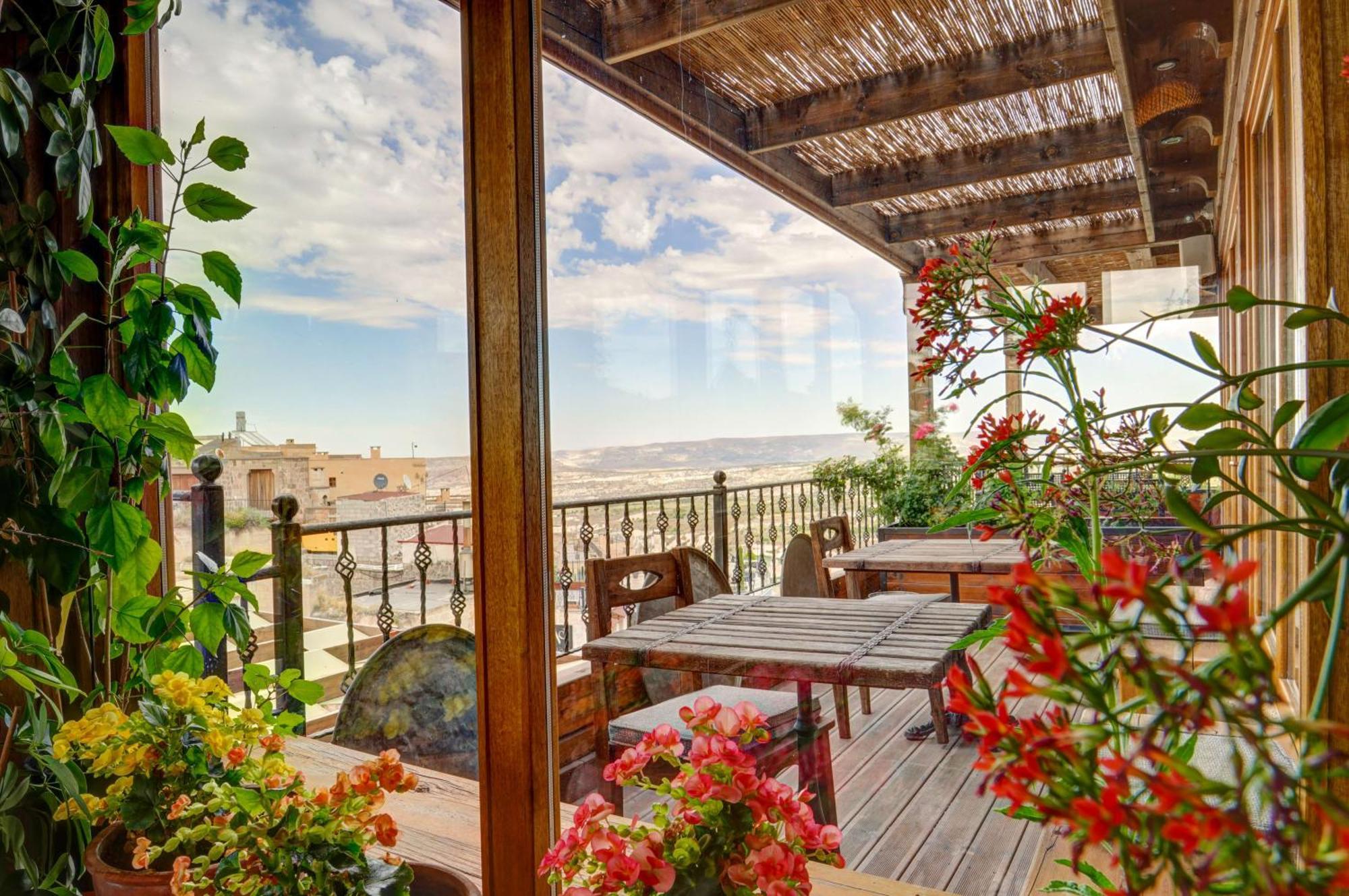 Vasil Cave Hotel Üchisar Exteriér fotografie