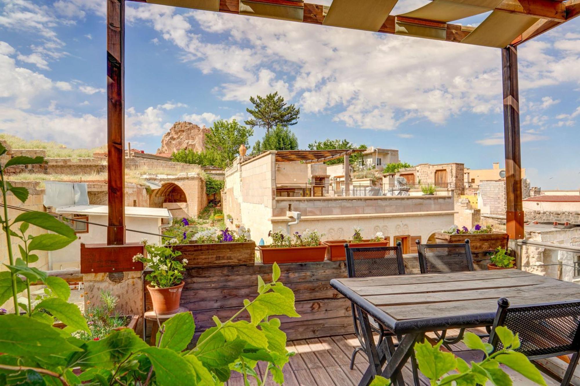 Vasil Cave Hotel Üchisar Exteriér fotografie