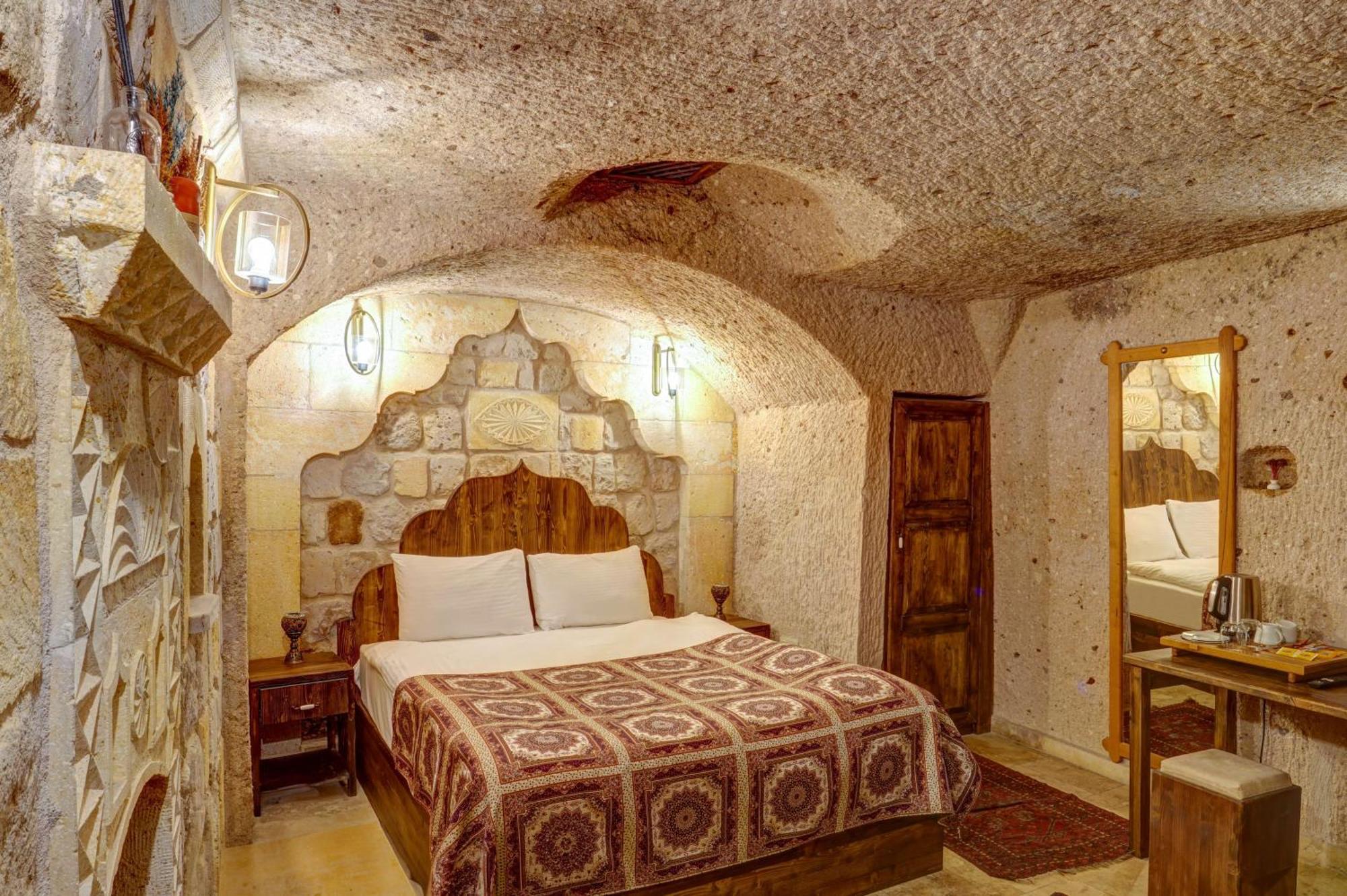 Vasil Cave Hotel Üchisar Pokoj fotografie