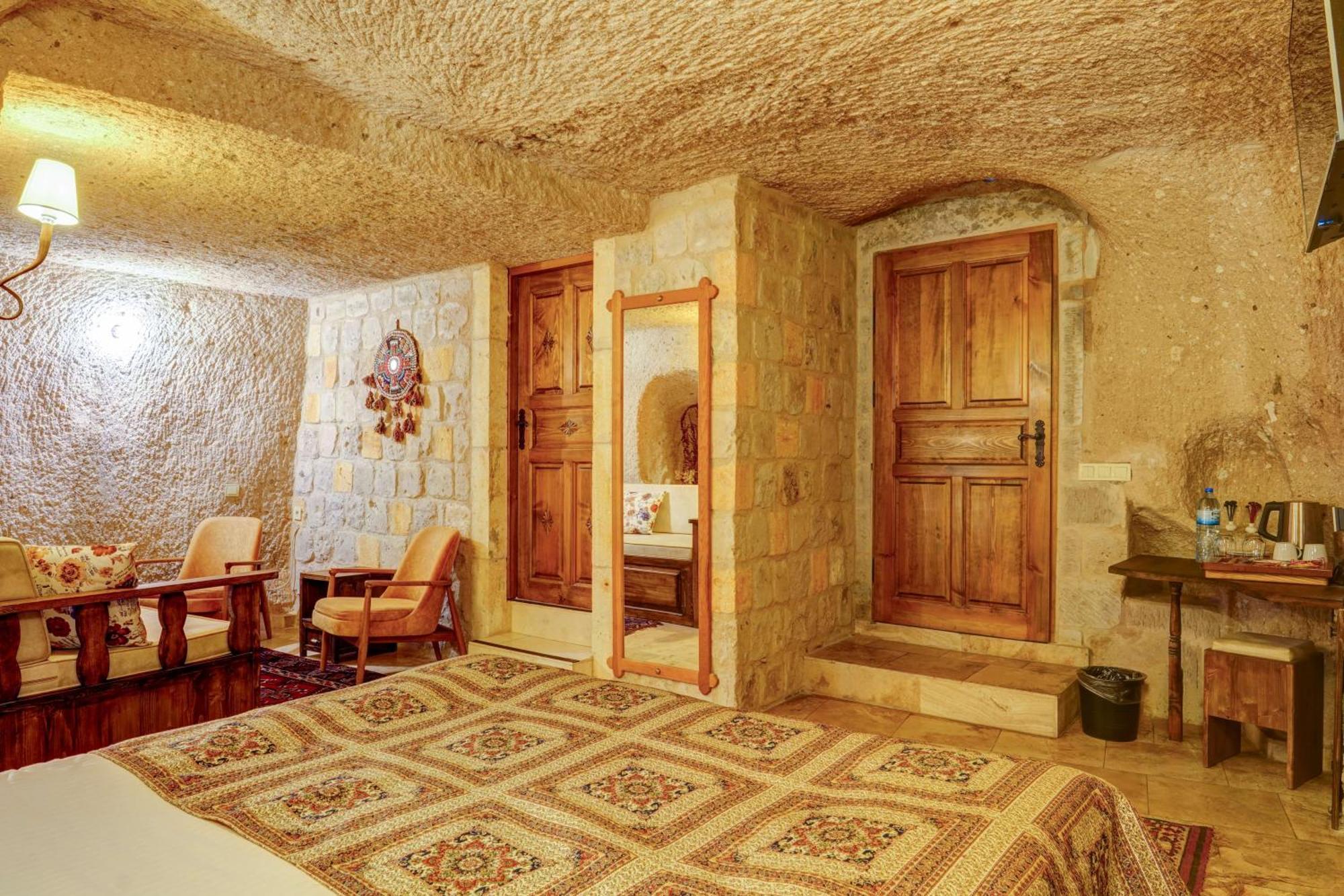 Vasil Cave Hotel Üchisar Pokoj fotografie
