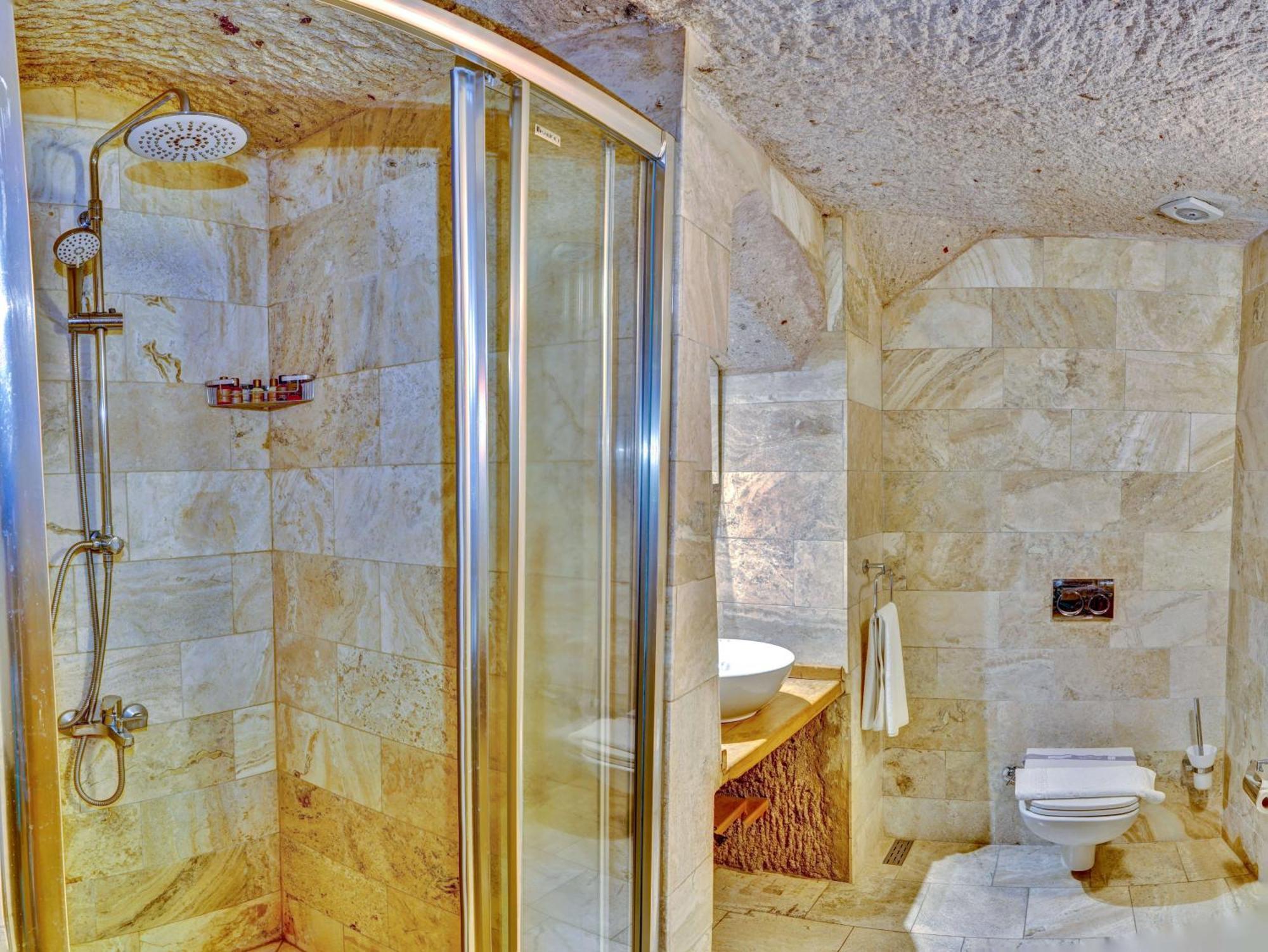 Vasil Cave Hotel Üchisar Pokoj fotografie