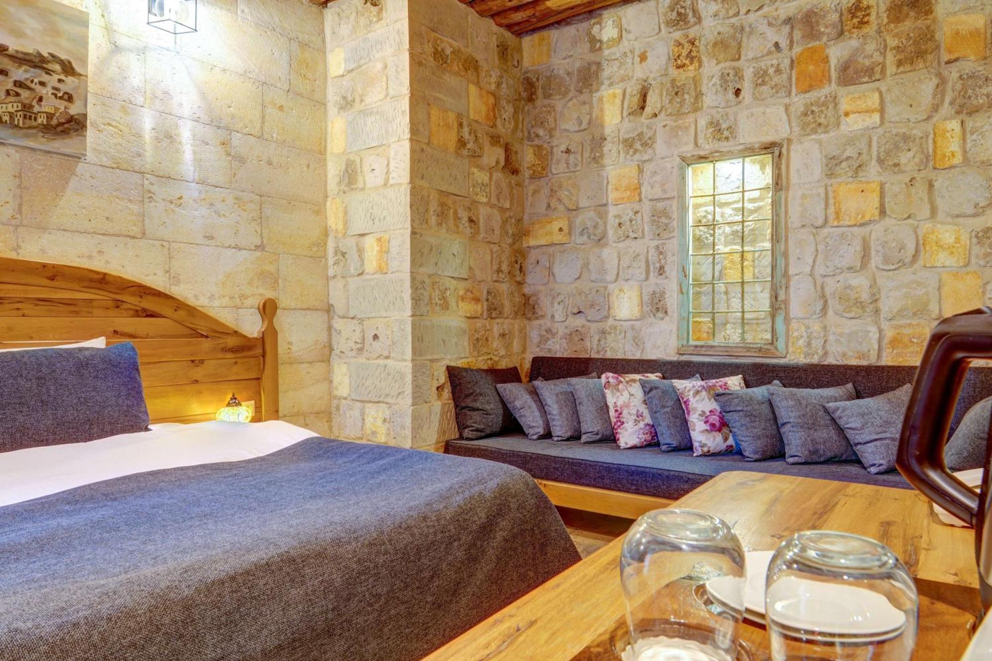 Vasil Cave Hotel Üchisar Pokoj fotografie